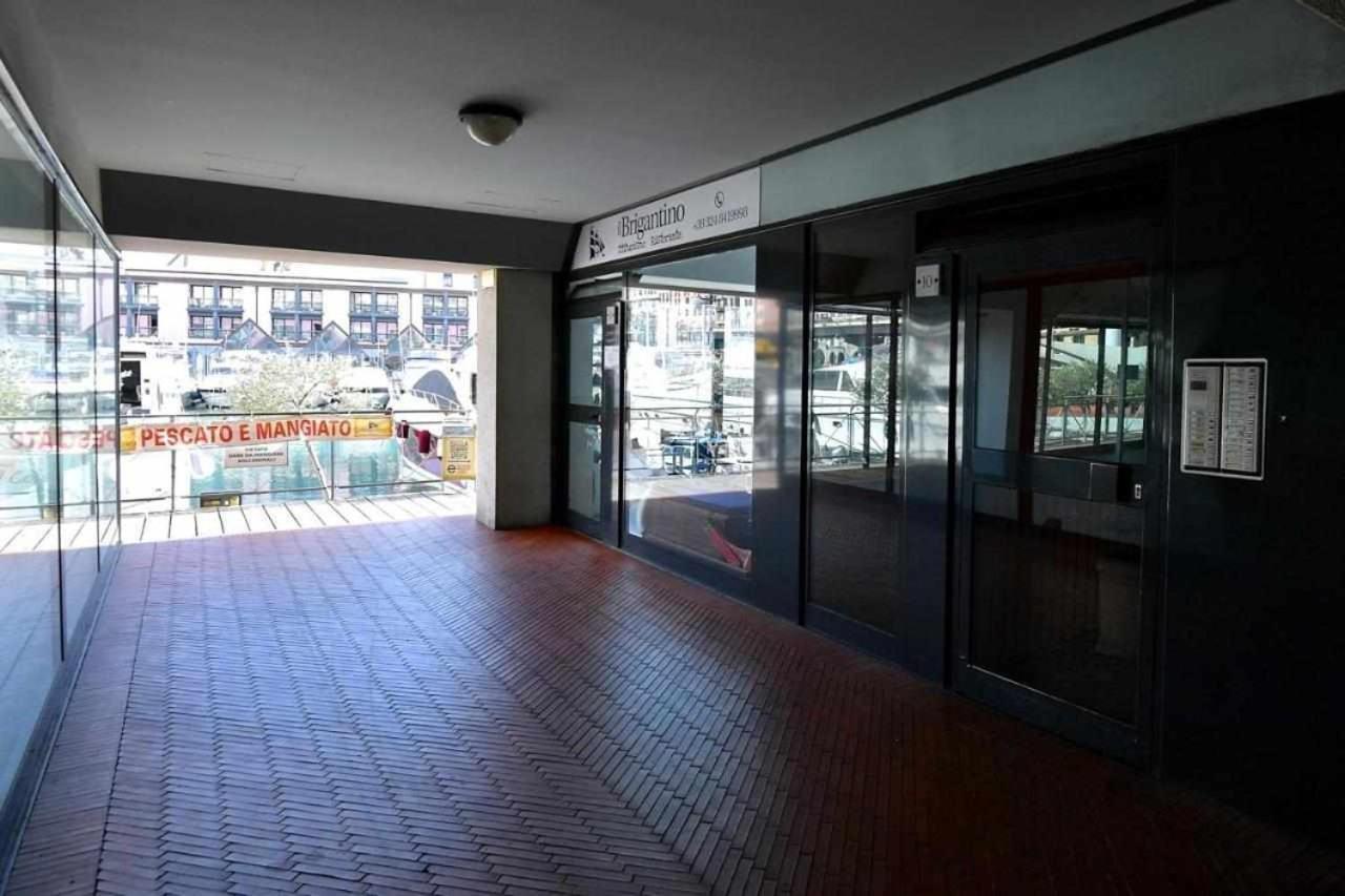 H2Ome Ponte Morosini Vicinissimo All'Acquario Génova Exterior foto